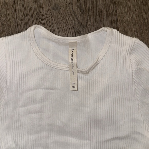Aritzia- short sleeve bodysuit. - Picture 2 of 2